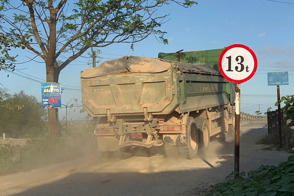 Cầu tải trọng 13 tấn gánh xe 40 tấn - 2 Cầu tải trọng 13 tấn gánh xe 40 tấn - 2