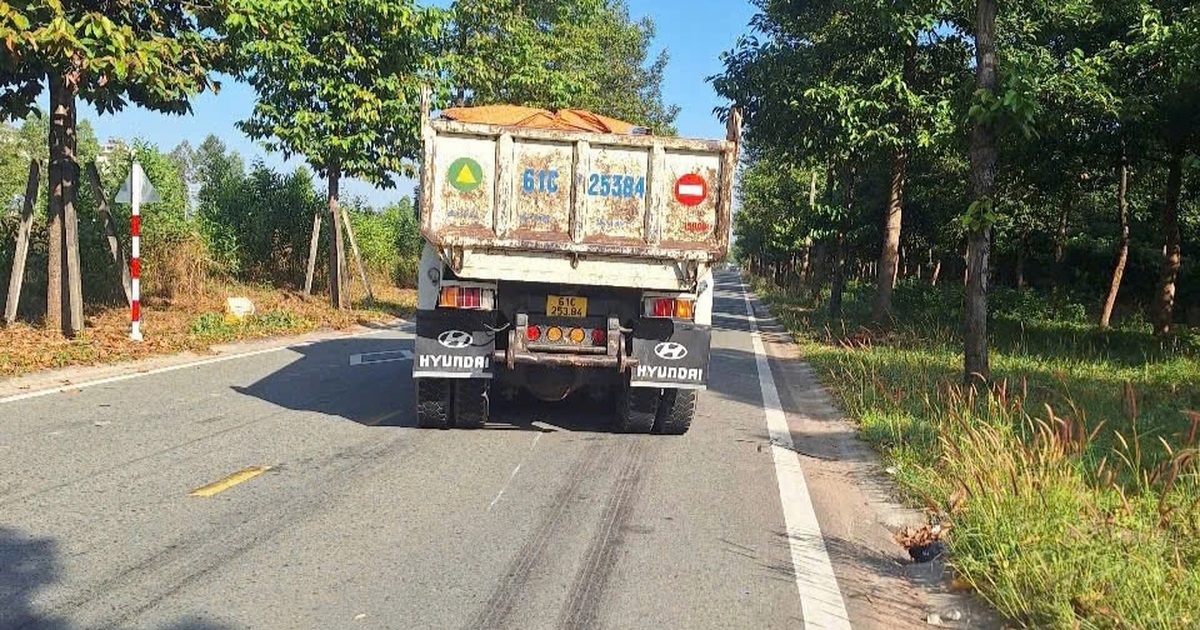 Xe ben tông nữ công nhân tử vong ở TPHCM