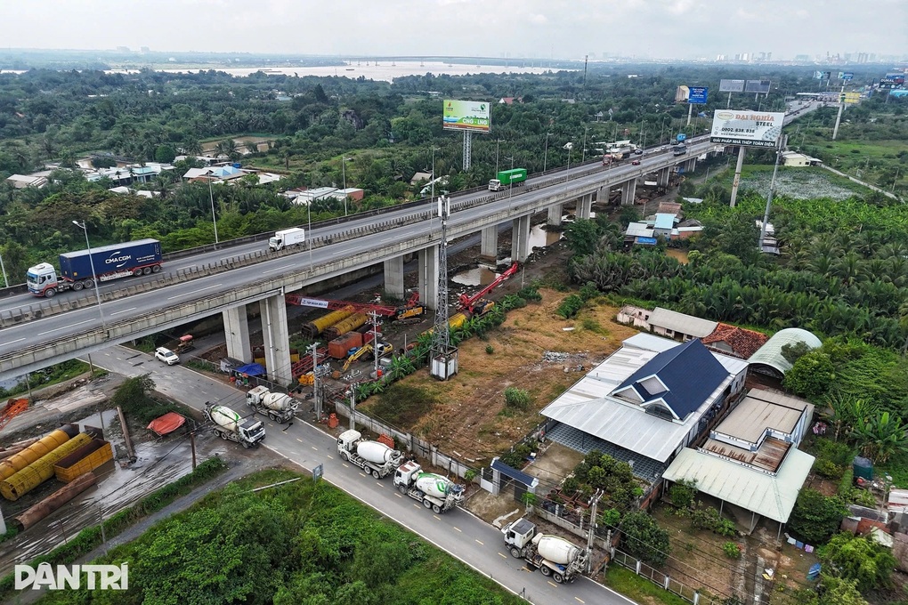 Ì ạch giải phóng mặt bằng ở dự án mở rộng cao tốc TPHCM - Long Thành - 2