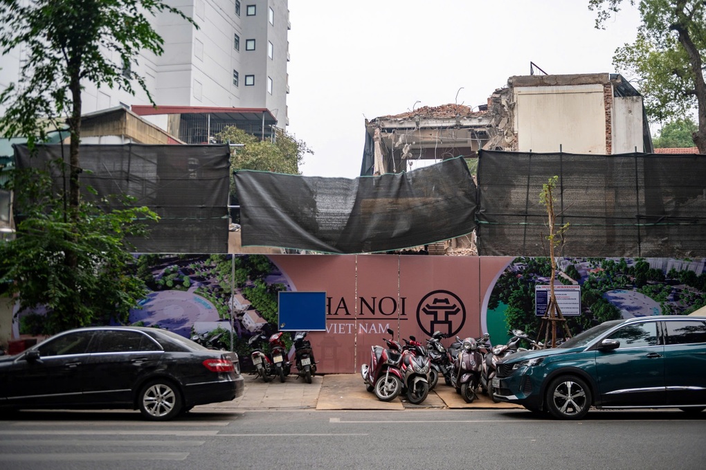 Chốt thời gian giải phóng mặt bằng quảng trường phía Đông hồ Gươm - 2