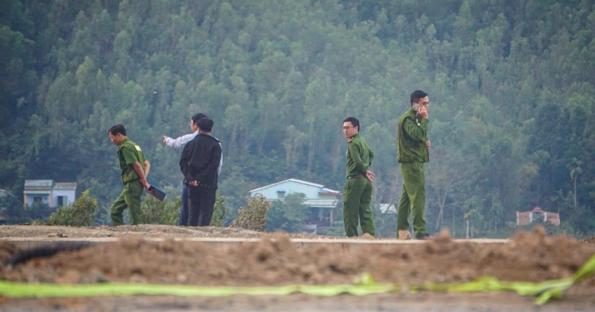 Vụ “xé rào” trên cao tốc Đà Nẵng để múc đất: Công an vào cuộc