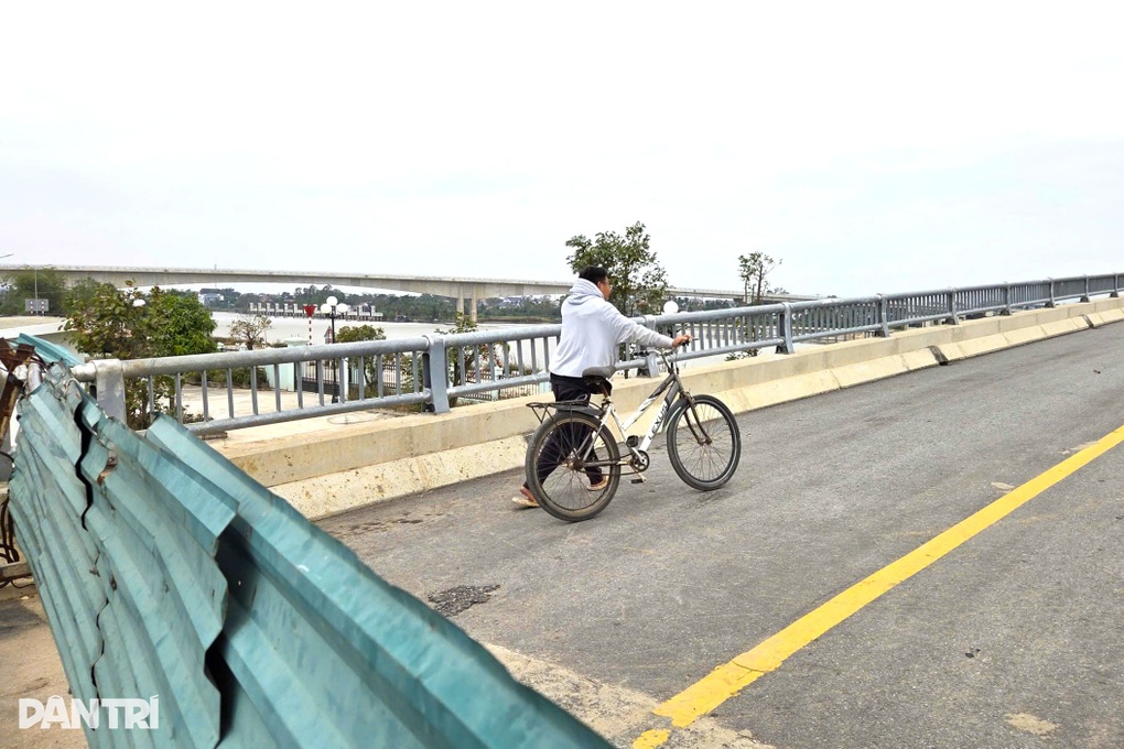 Cầu xây xong nhưng bị rào lại: Đang thẩm tra quy trình đào tạo vận hành - 2