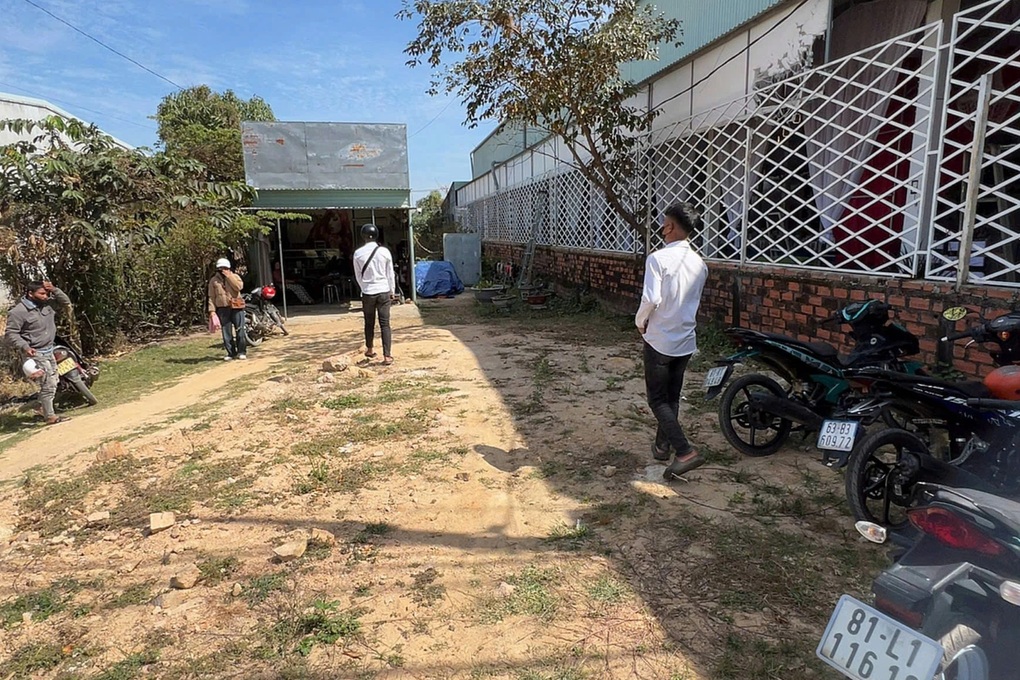 Thực hư thông tin cảnh sát giao thông vào đám cưới thu giữ xe máy - 1