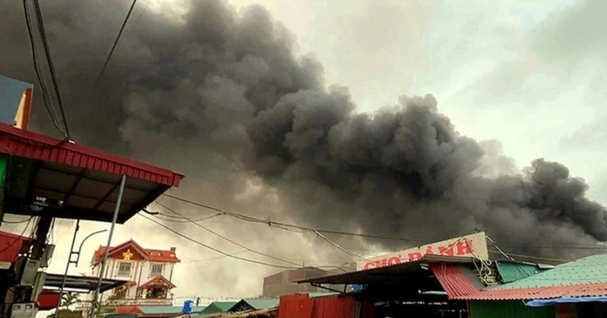 Hưng Yên điều tra nguyên nhân vụ cháy chợ Dành