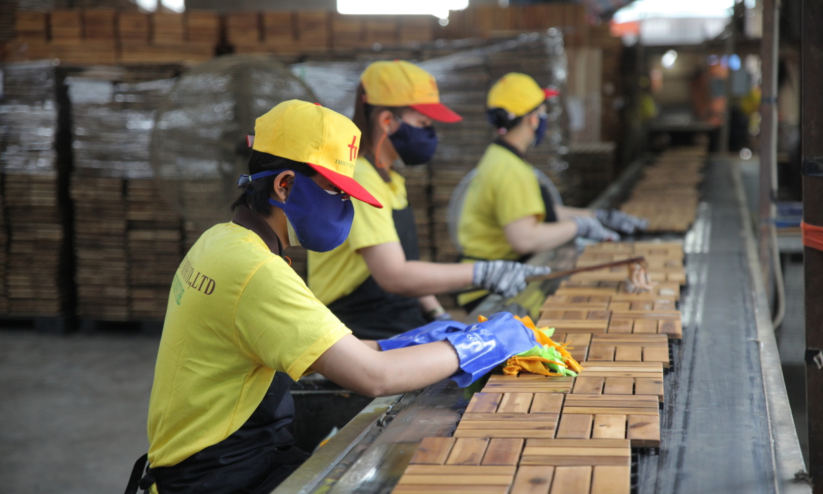 Ngành gỗ nội thất tìm cách gỡ mác gia công