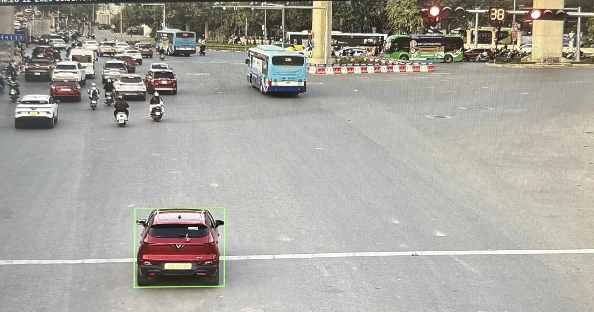 Danh sách gần 2.600 ô tô, xe máy bị camera AI ở Hà Nội “bắt lỗi”