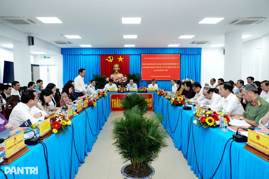 Chủ tịch Quốc hội kiểm tra công tác chuẩn bị bầu cử ở Cần Thơ - 2