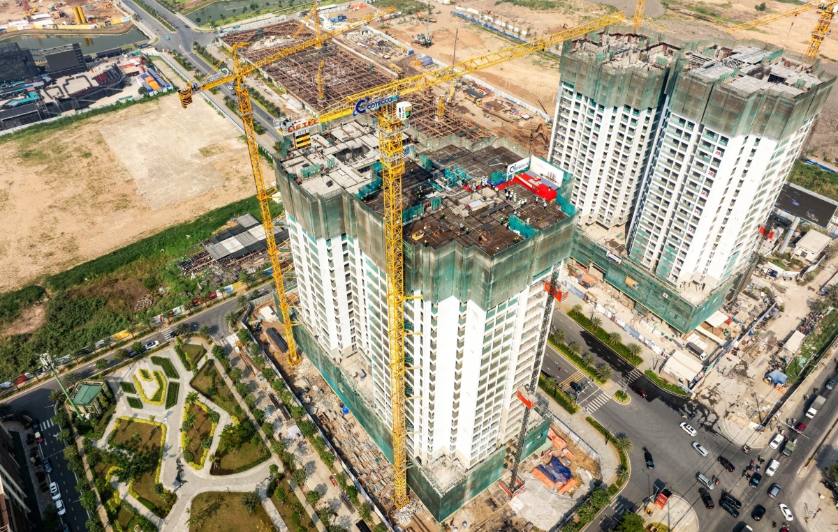 Công ty đầu ngành xây dựng có 2,4 tỷ USD đơn hàng tồn đọng