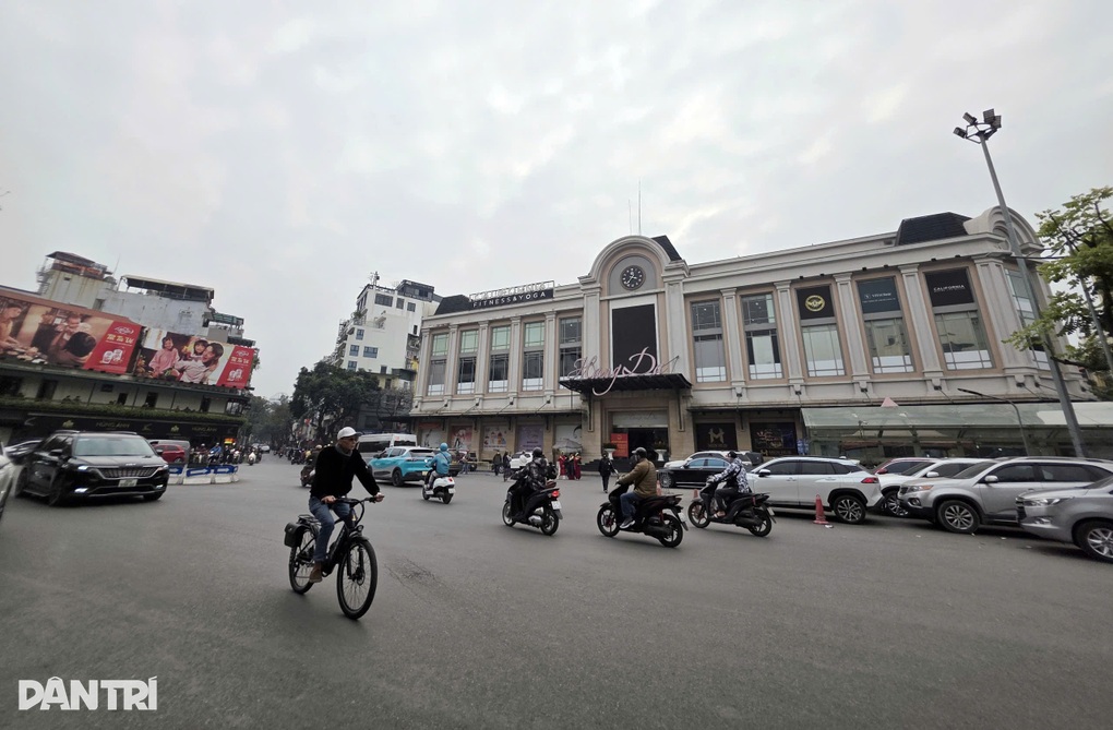 Hà Nội làm khẩn cấp 2 bể ngầm chống ngập - 1