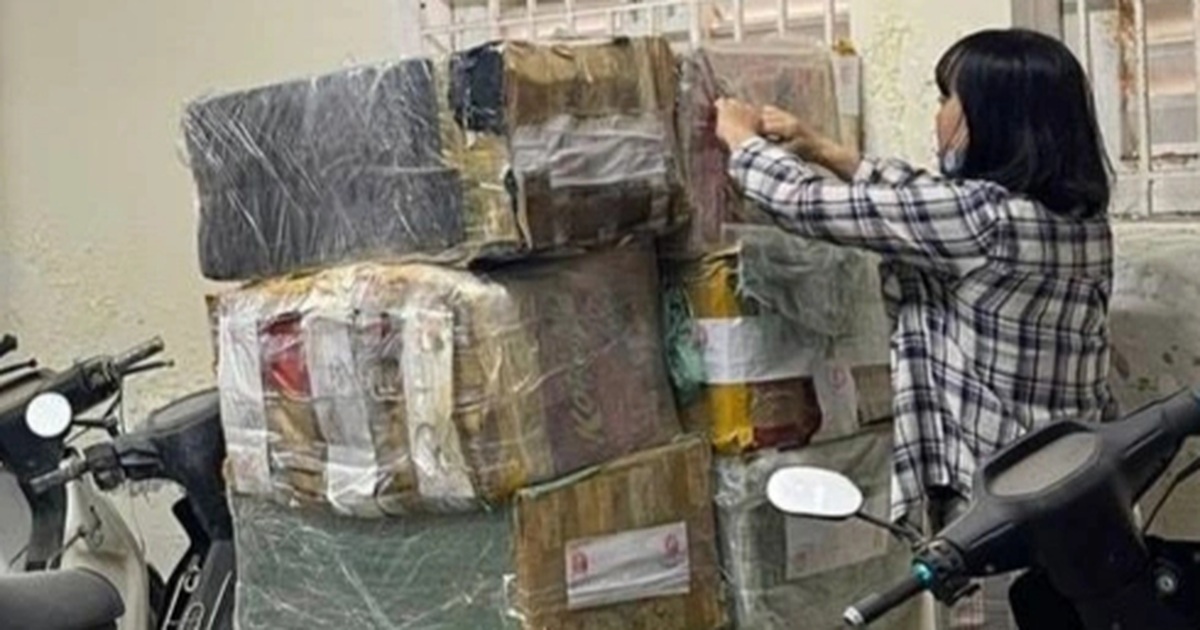 Nghiền nát 6.500 bao thuốc lá nhập lậu ở Đà Nẵng