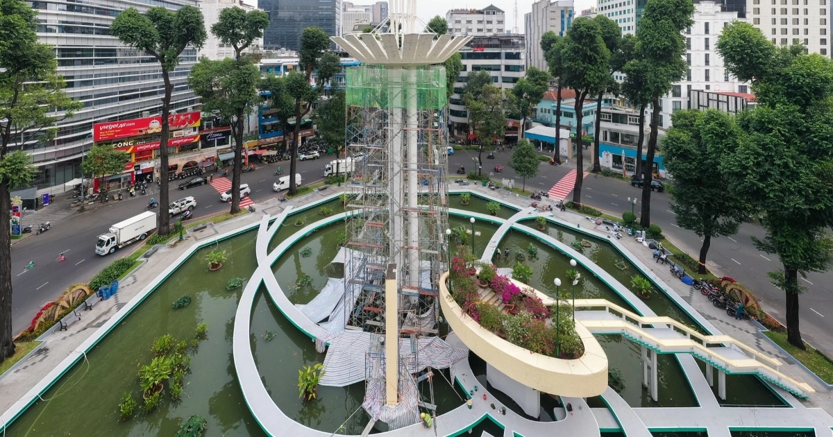 Các hội chuyên ngành muốn chợ Bến Thành, hồ Con Rùa trở về màu nguyên bản