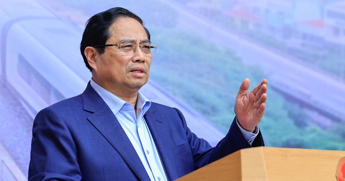 Thủ tướng: Áp dụng quy định cho phép, triển khai nhanh đường sắt tốc độ cao