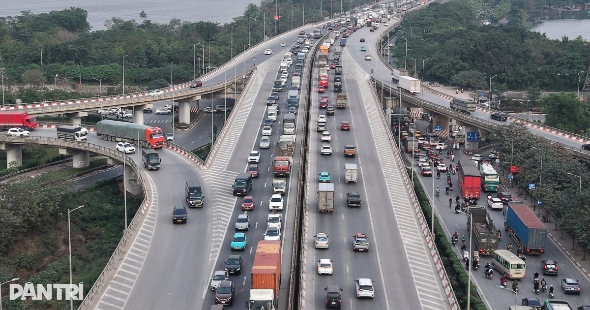 Không để ùn tắc kéo dài trên trục giao thông chính ở Hà Nội, TPHCM dịp Tết