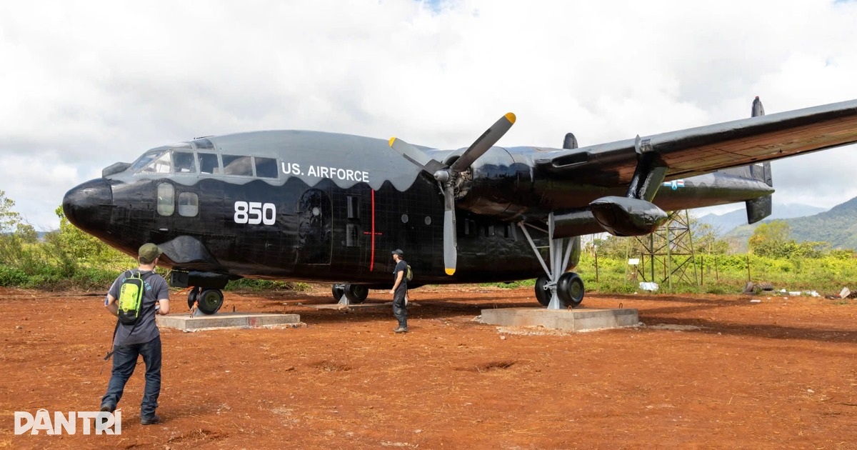 Di tích Tà Cơn sở hữu 2 máy bay vận tải hạng nặng C-119, C-130
