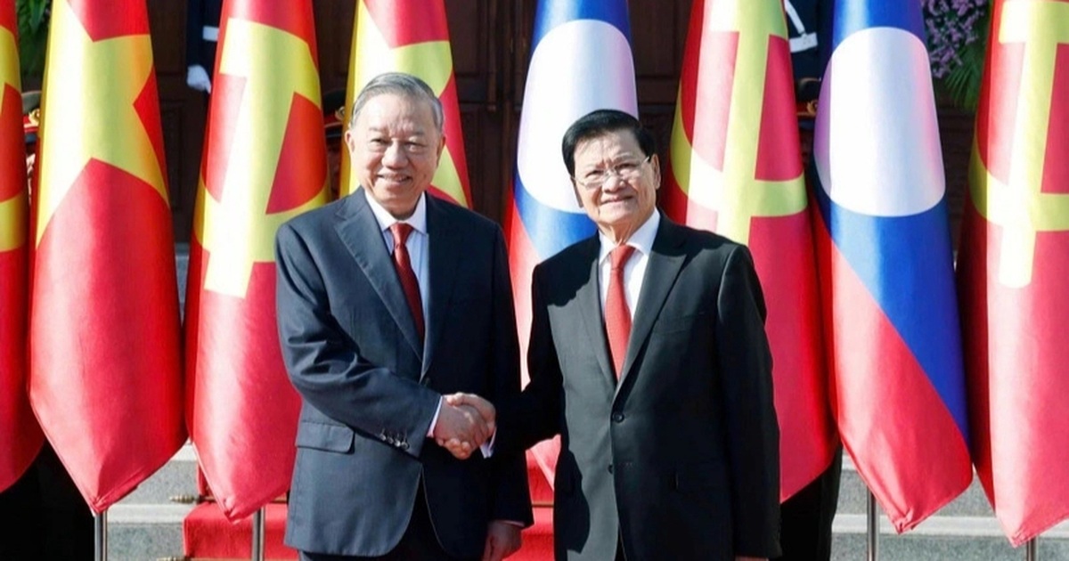 Tổng Bí thư Tô Lâm chứng kiến Lễ trao các văn kiện hợp tác Việt Nam – Lào