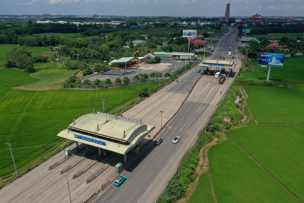 Đồng Nai khiến nghị Bộ Xây dựng chỉ đạo tháo dỡ trạm thu phí tại quốc lộ 51 - 1