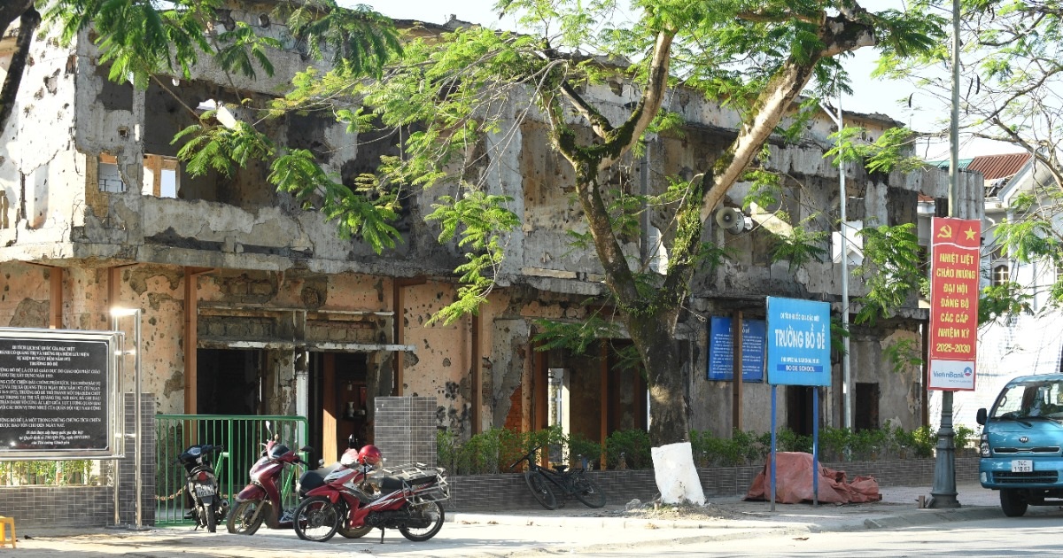 Chứng tích 81 ngày đêm Thành cổ Quảng Trị được chống đỡ bằng khung thép