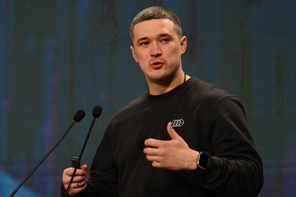 Ukraine tiết lộ cách khắc chế Nga dùng Starlink săn lùng HIMARS, Patriot - 1