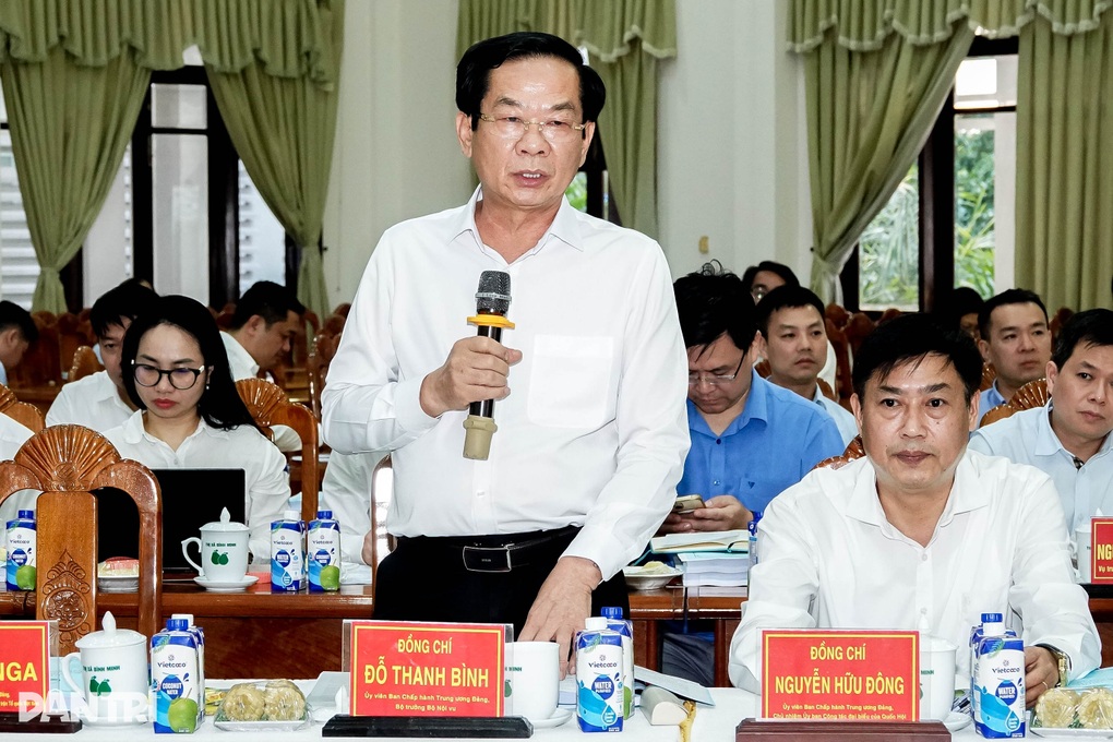 Chủ tịch Quốc hội: Rà soát kỹ về nhân sự trong công tác bầu cử - 2 Chủ tịch Quốc hội: Rà soát kỹ về nhân sự trong công tác bầu cử - 2