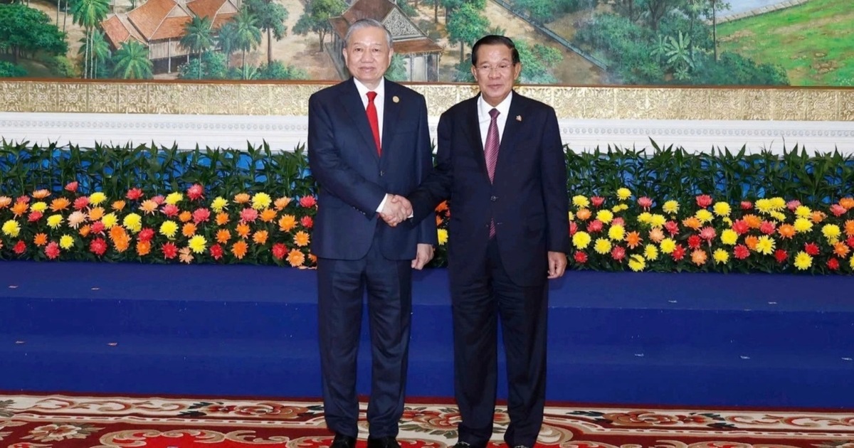 Tổng Bí thư Tô Lâm hội kiến Samdech Techo Hun Sen