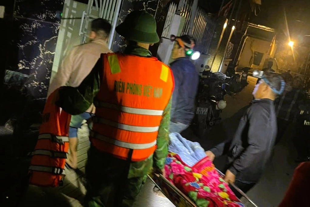 Người đàn ông rơi xuống biển mất tích sau khi ăn cưới - 1 Người đàn ông rơi xuống biển mất tích sau khi ăn cưới - 1