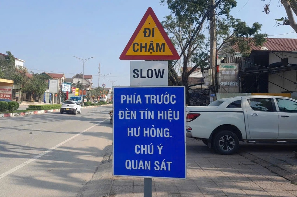 Gặp tai nạn tại ngã tư hỏng đèn, một phụ nữ tử vong - 2